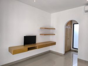 Properti villa sewa tahunan di Seseg Munggu dengan 2 kamar tidur, dekat Canggu, cocok untuk tinggal.